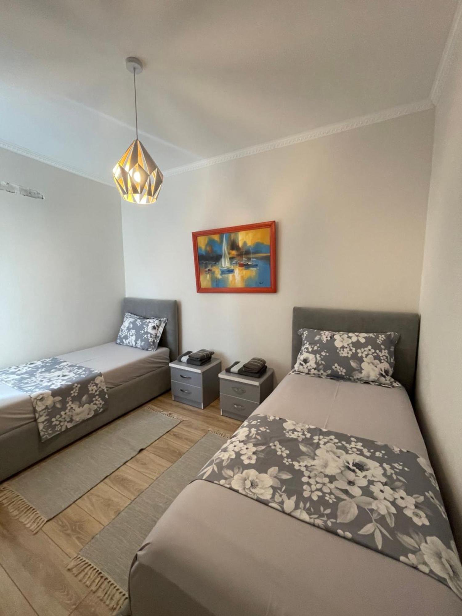 Peak Apartment Modern Durres City Centre #2 Kültér fotó